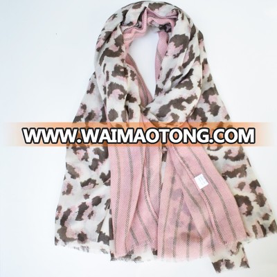 2018 wholesale leopard print scarf fashion luxury stain cotton soft women red leopard scarf