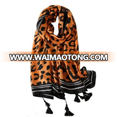 Hot Popular Animal Leopard Printed Women Autumn Winter Shawls Hijab